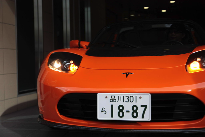 Description: http://upload.wikimedia.org/wikipedia/commons/thumb/f/f4/Tesla_Roadster_with_Japanese_license_plates.jpg/1024px-Tesla_Roadster_with_Japanese_license_plates.jpg
